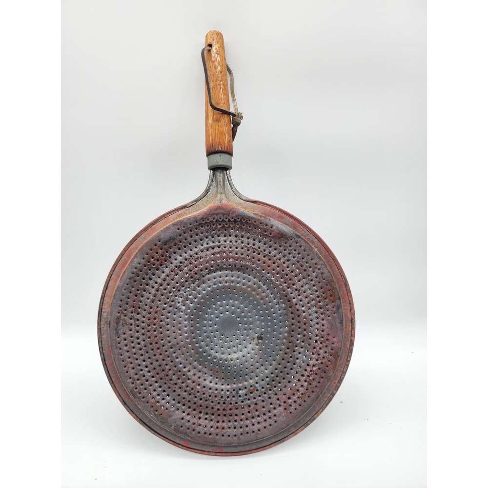 Vintage Metal Flame Tamer Simmer Ring Wood Handle Rustic Kitchen Heat Diffuser